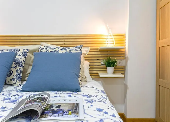 -Malagasunapts- Fashion Historical City Centre