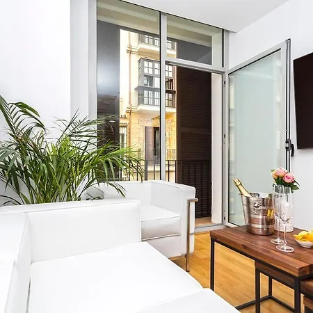 -Malagasunapts- Fashion Historical City Centre Extérieur photo